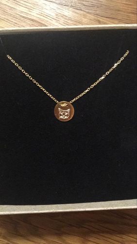 Customer photo review of Gold Dipped Lineart Love Halskette