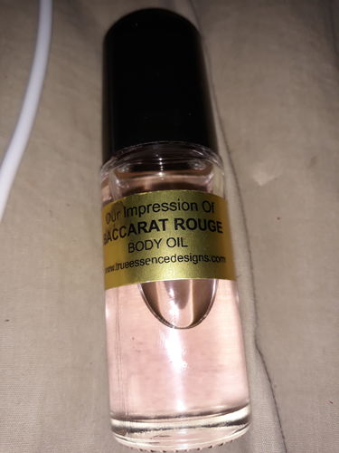 Customer photo review of Baccarat Rouge 540 Type Body Oil -Unisex