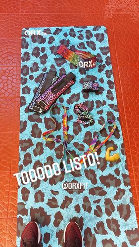 Customer photo review of Guantes Pesas GRAB Mujer