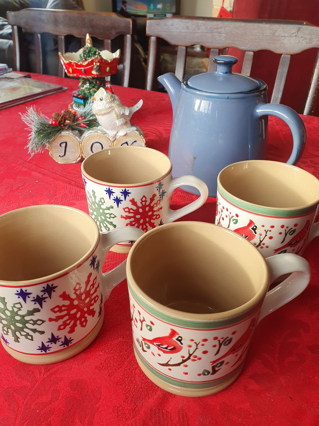 Customer photo review of Large Mug Berry Bird