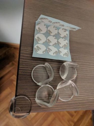 Customer photo review of CORNERSAFE™ - 10 Protections Enfant en Silicone pour Coin de Table