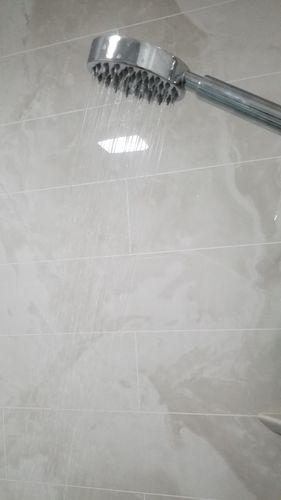 Customer photo review of 1-Spray Handheld Shower Head Set