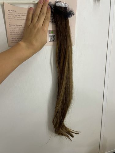Customer photo review of Full Shine Tape in Hair Extensions 100% Remy Human Hair Balayage Ombre 40 Pieces 100 Grams (4/24/4)