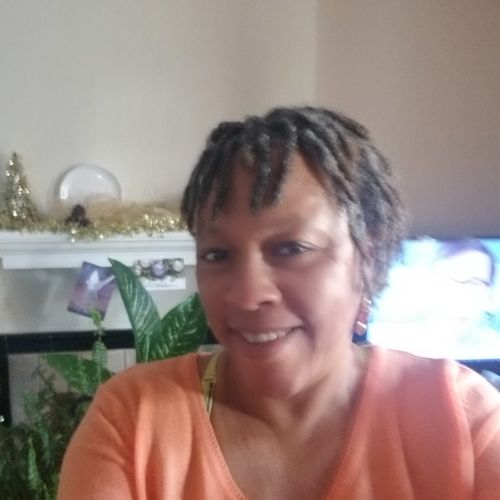 Customer photo review of Rose Water & Hibiscus Hydrating Conditioner |  8 oz