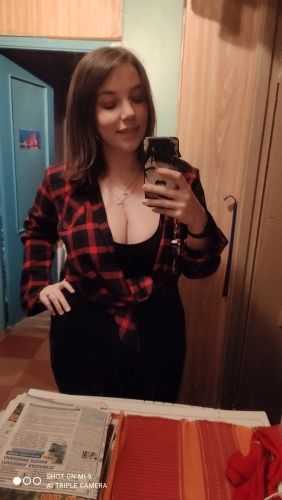 Customer photo review of Women Blouse Shirt Loose Casual Plaid Shirts