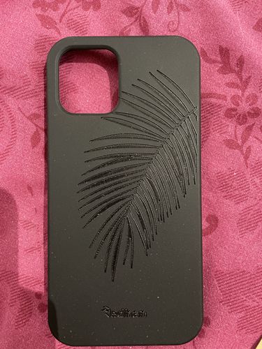 Customer photo review of Eco Friendly iPhone 12 / 12 Pro Phone Case - Palm Leaf in Pitch Black