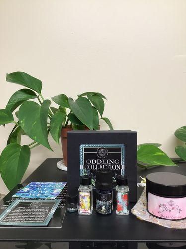 Customer photo review of Oddling Collection