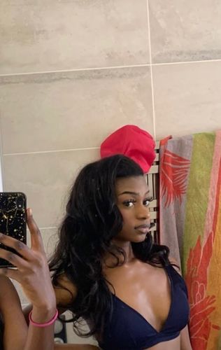 Customer photo review of Full Shine Clip in Extensions 100% Remy Human Hair 7 Pieces Off Black (#1B)