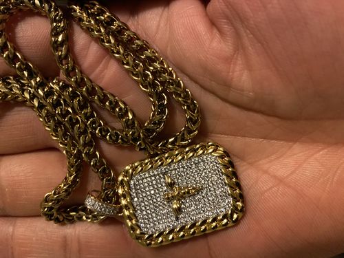 Customer photo review of Gold Cuban Border Angel Dogtag Pendant