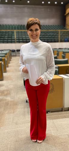 Customer photo review of RETRATO EM ARQUIVO DIGITAL FAMILIA AMARELA