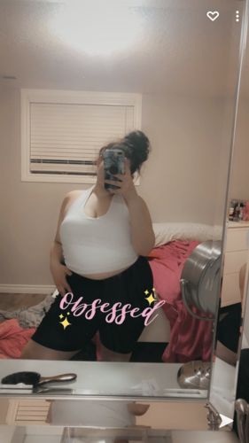 Customer photo review of Halter Brami Crop