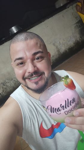 Customer photo review of RETRATO EM ARQUIVO DIGITAL FAMILIA AMARELA