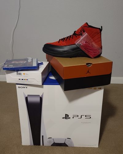 Customer photo review of Air Jordan 12 “Reverse Flu Game”：CT8013-602 PRE ORDER