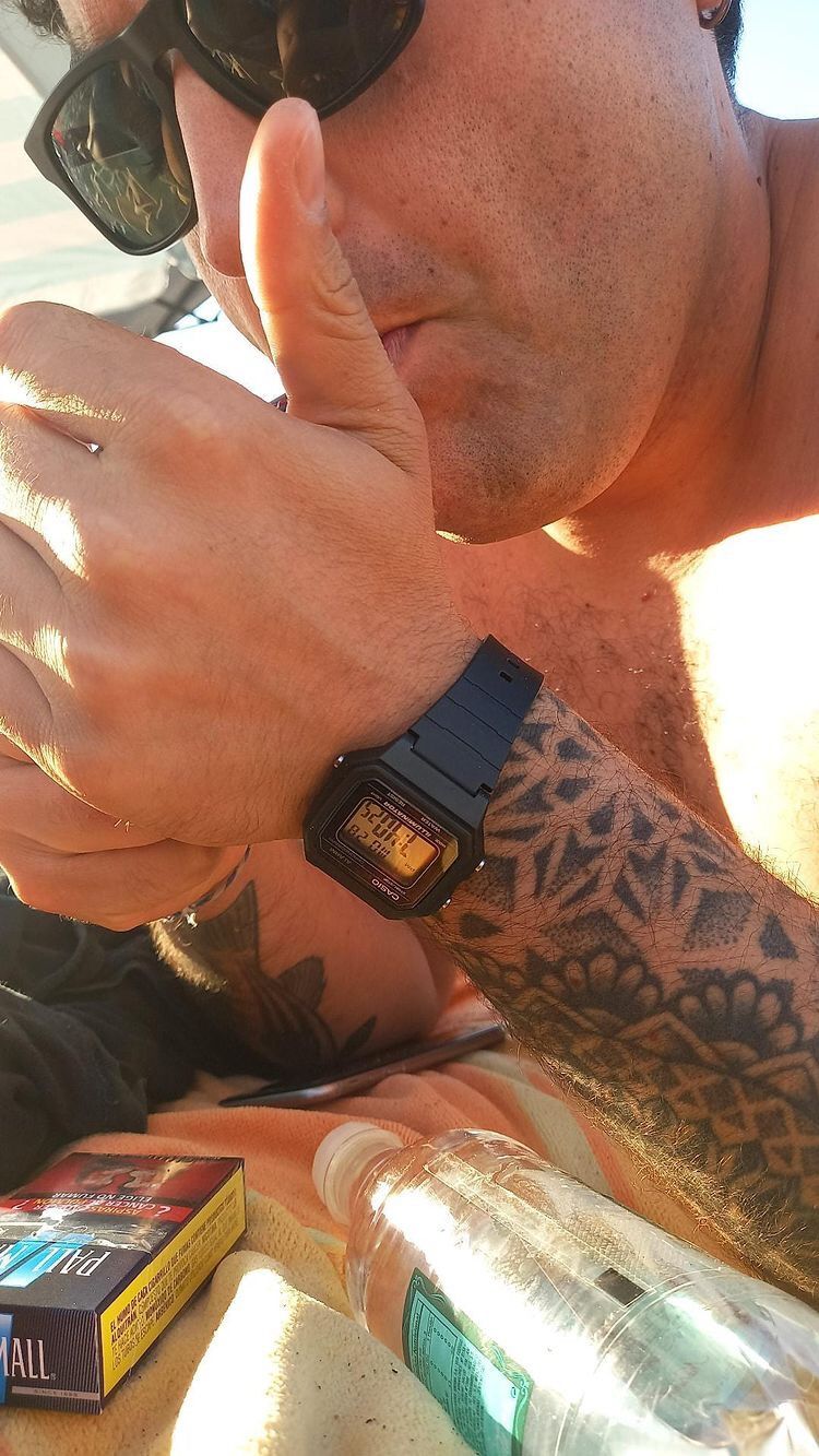 Customer photo review of Reloj Casio Vintage W-217H-1AVDF Classic Líneas Azules