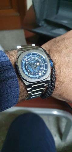 Customer photo review of M3-blue-bracelet