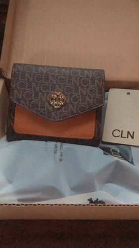 Customer photo review of Zahara Wallet