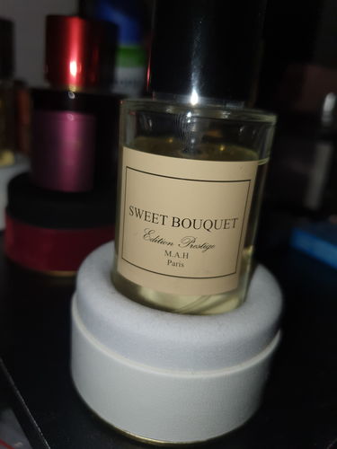 Customer photo review of Sweet Bouquet