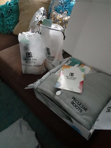 Customer photo review of Refresher Spray w/ Rose Water | 8 oz (PRE-ORDER)