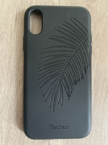 Customer photo review of Eco Friendly iPhone XR Phone Case - Palm Leaf in Pitch Black