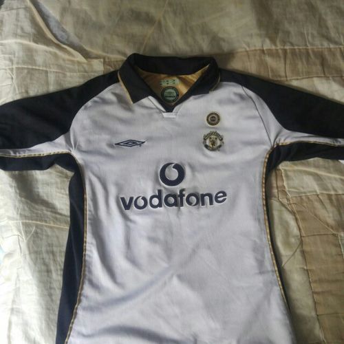 Customer photo review of Manu 2001/2002 100th Anniversary (SHIRT - REVERSIBLE)