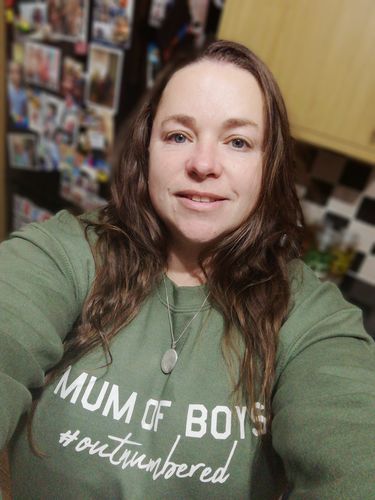 Customer photo review of Mum of Boys Hashtag Outnumbered Sweatshirt (MRK X)