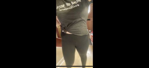 Customer photo review of Mum of Boys Hashtag Outnumbered T-Shirt (MRK X)