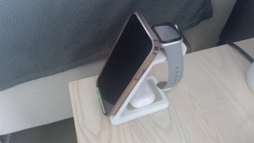 Customer photo review of Premium 3 in 1 Fast Wireless Charging Stand for iPhone, Apple Watch & AirPods