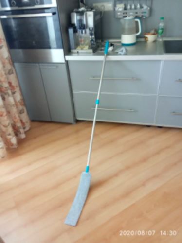 Customer photo review of Retractable Gap Dust Cleaning