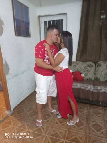 Customer photo review of RETRATO EM ARQUIVO DIGITAL FAMILIA AMARELA