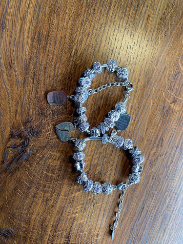 Customer photo review of Sisters Infinite Love Bracelets