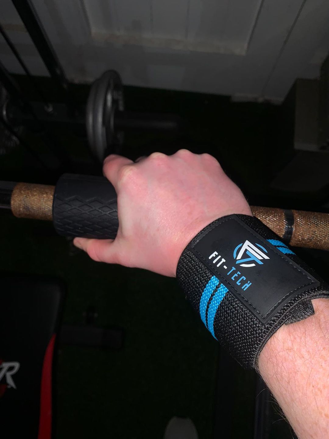 Customer photo review of Ultimate Support Wrist Straps