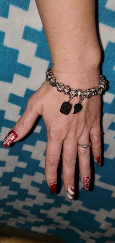 Customer photo review of Mother Daughter Eternal Love Bracelets