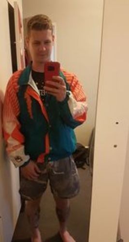 Customer photo review of Vintage Reebok Miami Dolphins Windbreaker - Men's Large