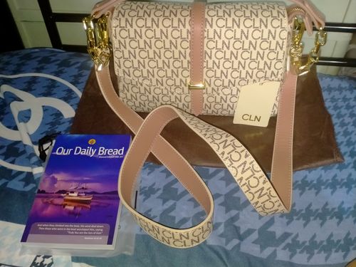 Customer photo review of Selflessness Sling Bag