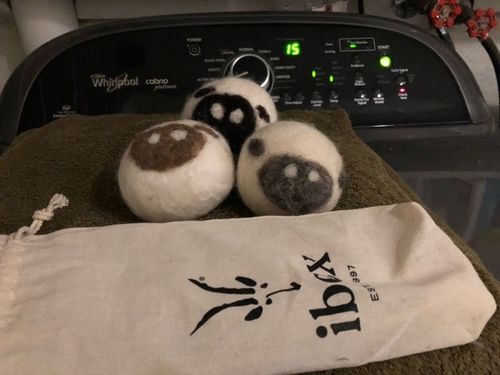 Customer photo review of 100% Wool Dryer Puffs