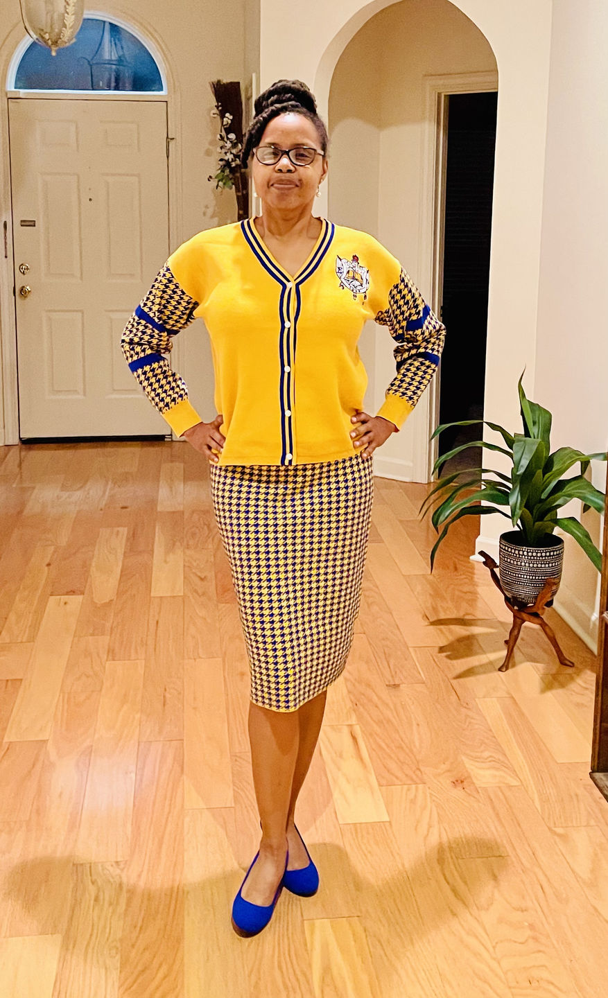 Customer photo review of PRE-ORDER - SGRho - Houndstooth Skirt Set [PRE-ORDER: Ships 12/22/2020]