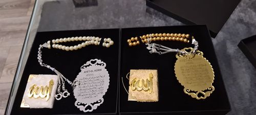 Customer photo review of Giftbox Gold