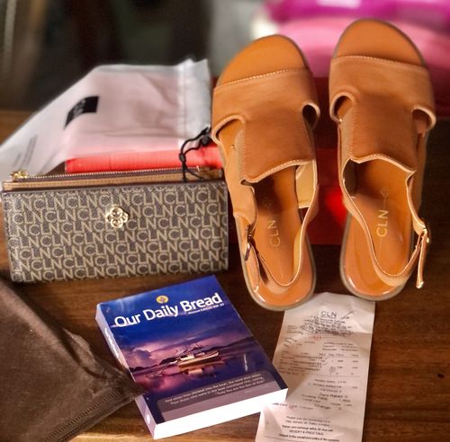 Customer photo review of Alaia Wallet