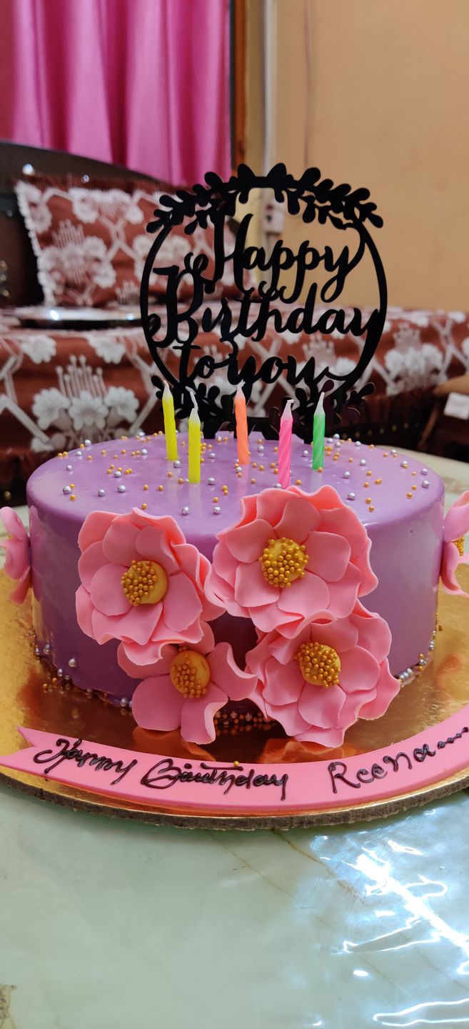 Customer photo review of Floral Purple Cake