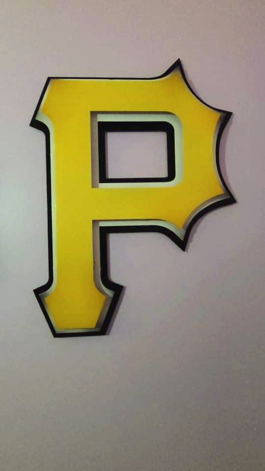 Customer photo review of Pittsburgh Pirates P Logo 3D Metal Artwork
