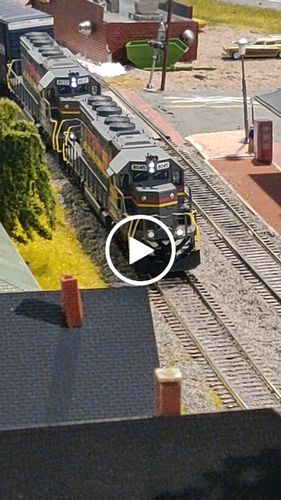 Customer video review of BLI 6785 EMD SD40-2, Family Lines System, SCL 8045, Paragon4 Sound/DC/DCC, HO