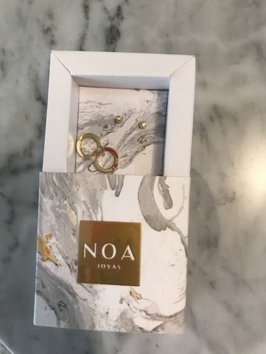 Customer photo review of AROS PUNTO DE LUZ GOLD