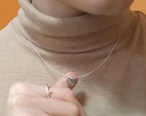 Customer photo review of Silber Lineart Love Halskette