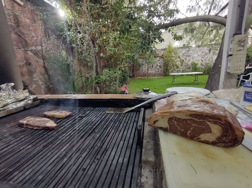 Reseña con foto de un cliente sobre New York Prime Dry Aged