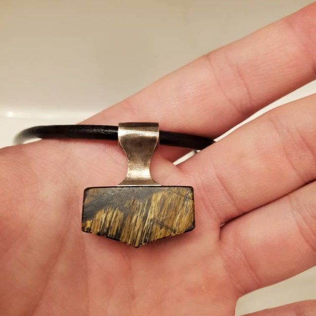 Customer photo review of Tiger's Eye Mjolnir Necklace