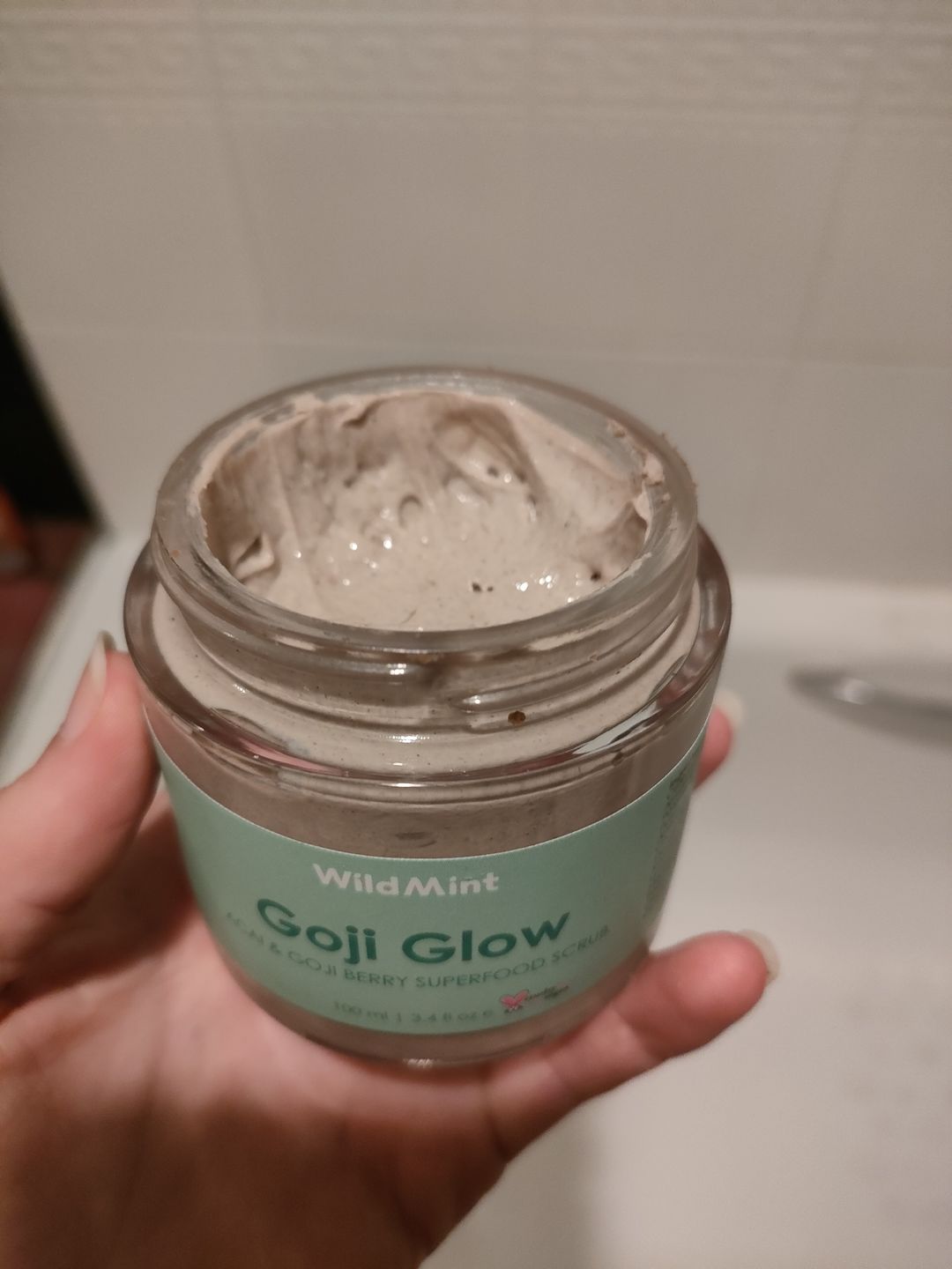 Customer photo review of Goji Glow
