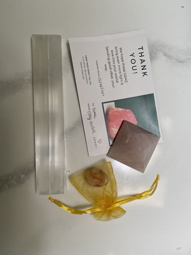 Customer photo review of Rose Quartz Pyramid