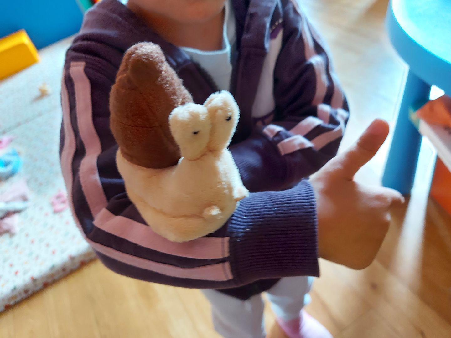 Customer photo review of Escargot Marionnette