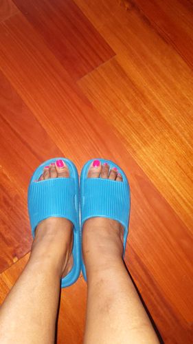 Customer photo review of Cloud Slides - Original