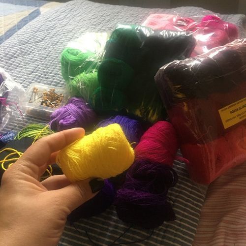 Customer photo review of Acrilan 3 Hebras [50grs] 1/2 - Unwound 3-ply Acrylic yarn for knitting, embroidery and crafts